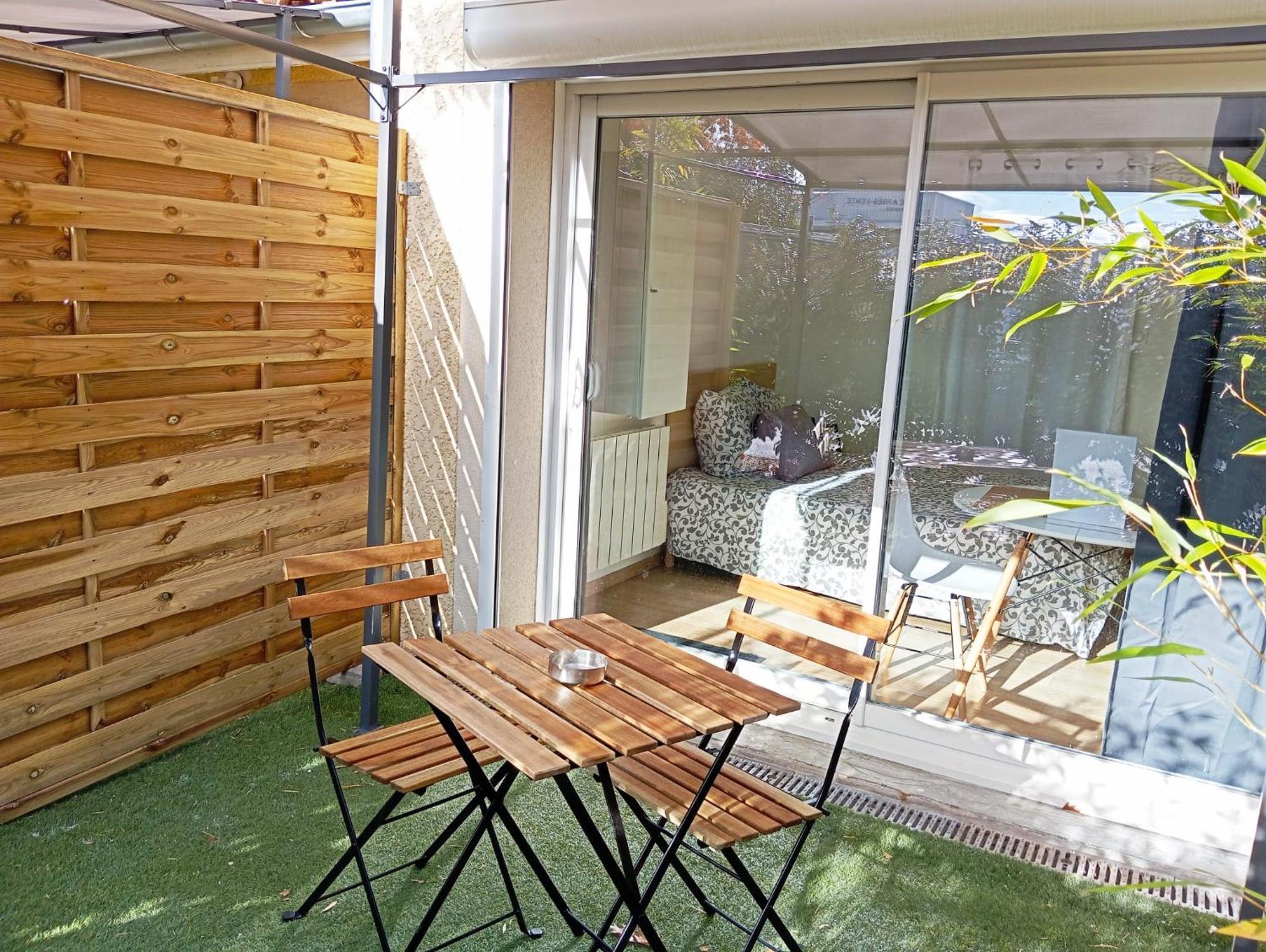 Appart'Hotel Le Clos Lassagne A Brignais - Lyon Sud Esterno foto