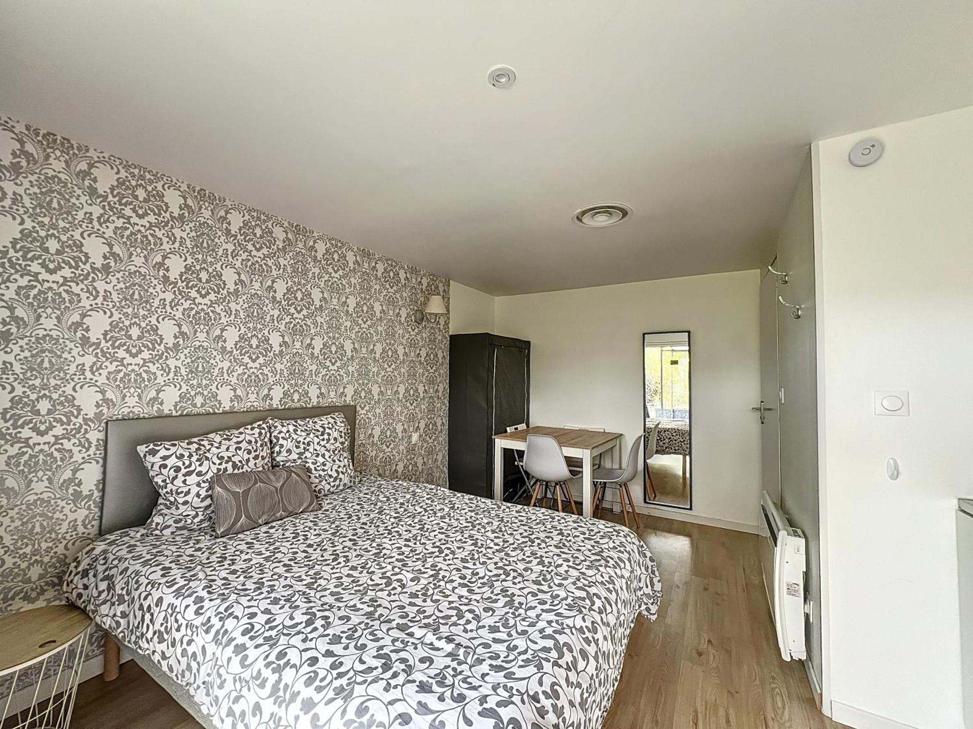 Appart'Hotel Le Clos Lassagne A Brignais - Lyon Sud Esterno foto